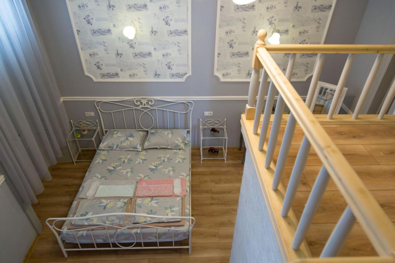 Apartament On Aghmashenebeli 26 Tiflis Exterior foto