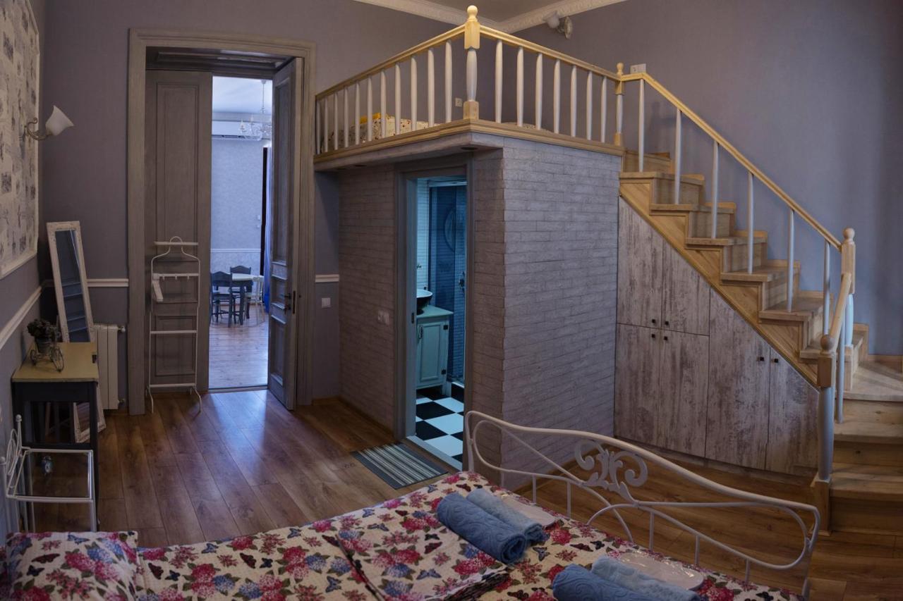 Apartament On Aghmashenebeli 26 Tiflis Exterior foto